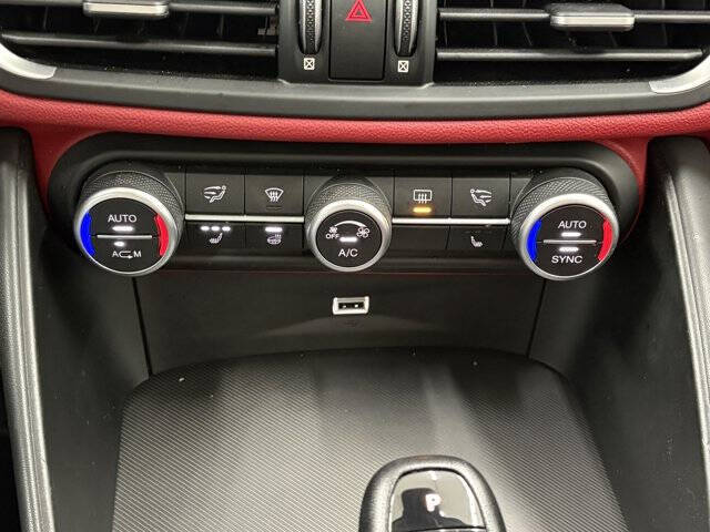 2019 Alfa Romeo Giulia Ti Sport