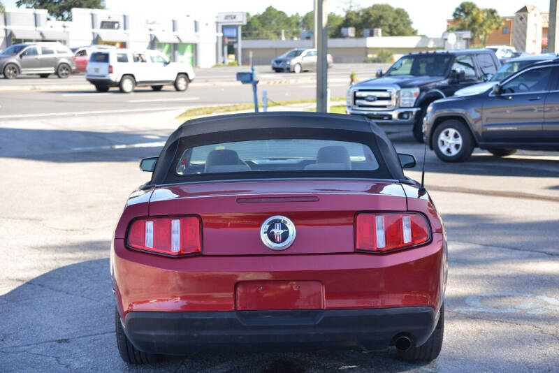 2010 Ford Mustang V6 Premium