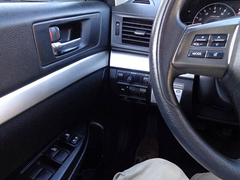 2012 Subaru Legacy 2.5i