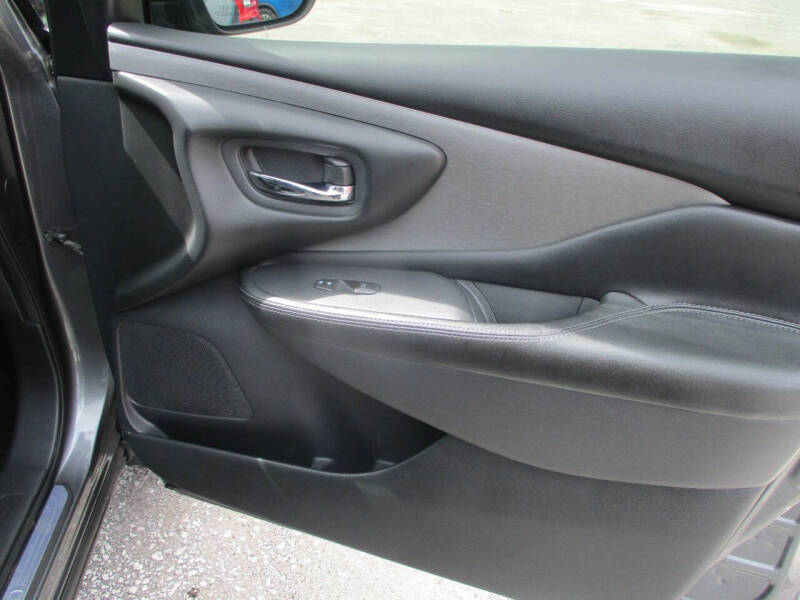 2019 Nissan Murano S