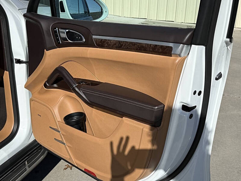 2017 Porsche Cayenne S