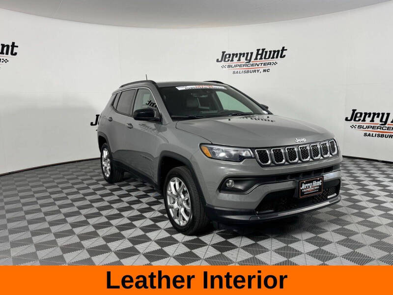 2023 Jeep Compass Latitude Lux