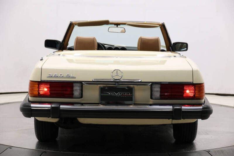 1984 Mercedes-Benz 380-Class 380 SL