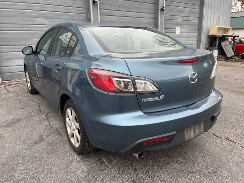 2011 Mazda MAZDA3 for sale at Absolute Auto Deals in Barnhart MO