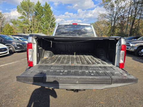 2017 Ford F-250 Super Duty Lariat