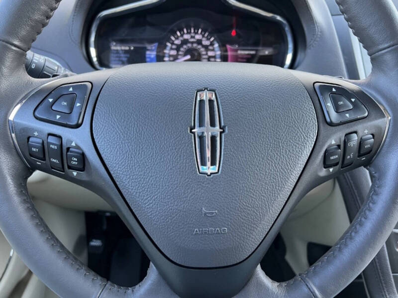 2015 Lincoln MKT EcoBoost