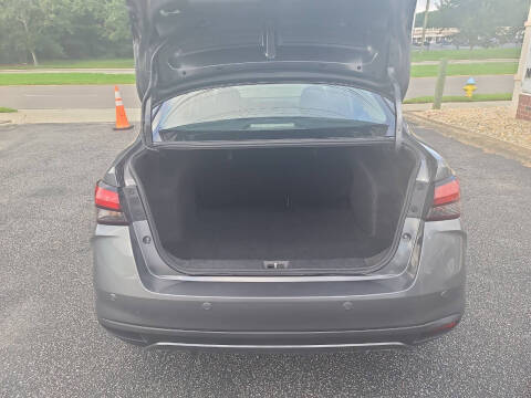 2024 Nissan Versa SV