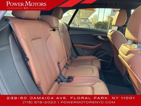 2021 Audi Q8 quattro Premium Plus 55 TFSI