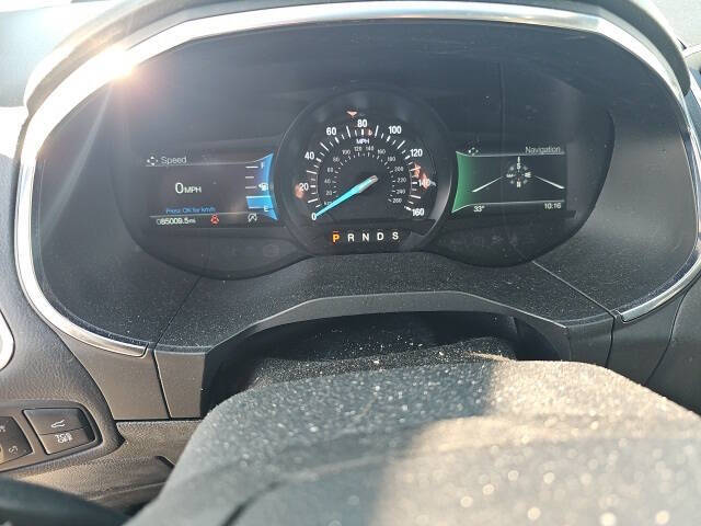 2020 Ford Edge Titanium