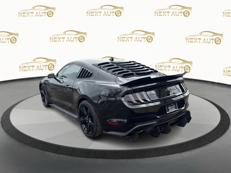 2021 Ford Mustang EcoBoost Premium
