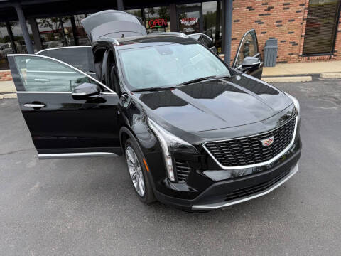 2023 Cadillac XT4 Premium Luxury