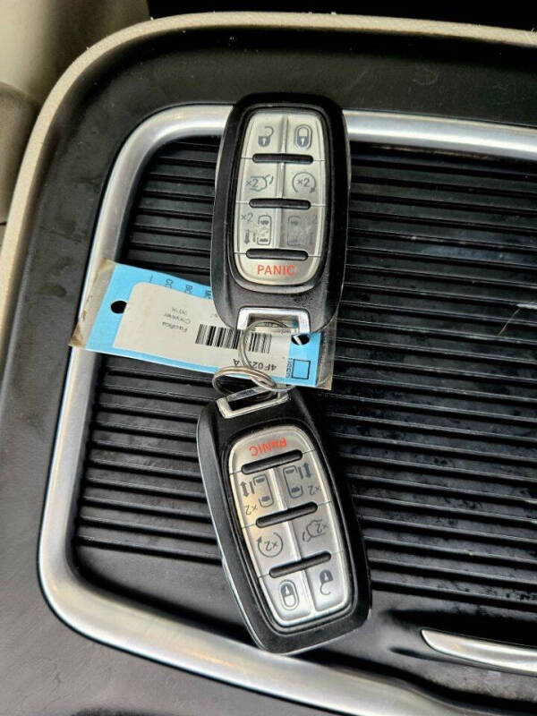 2018 Chrysler Pacifica Hybrid Limited