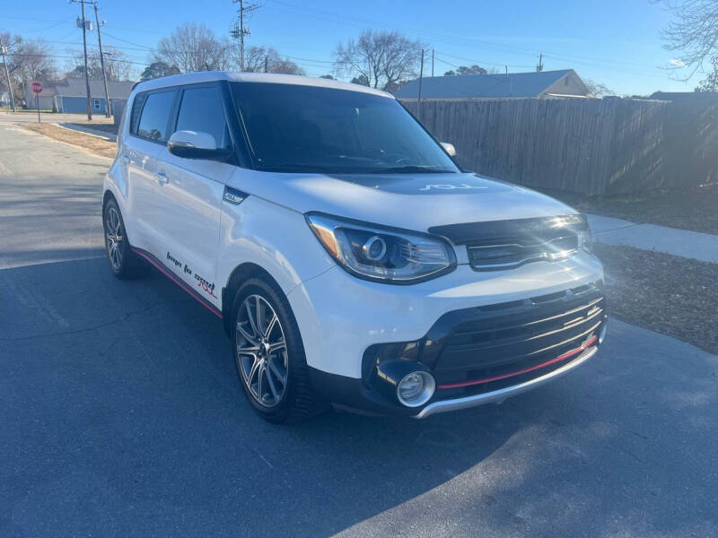 2018 Kia Soul for sale at Ideal Auto Sales in Dunn NC