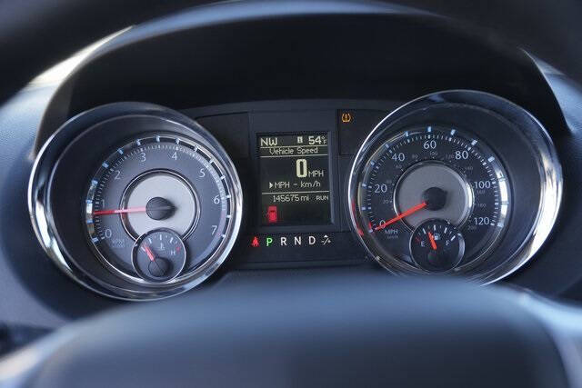 2012 Chrysler Town and Country Touring