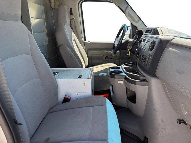 2012 Ford E-Series E-250