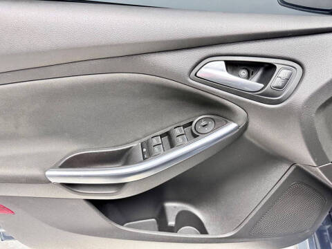 2018 Ford Focus ST
