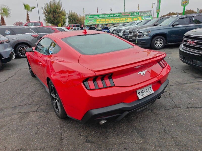 2024 Ford Mustang EcoBoost Premium
