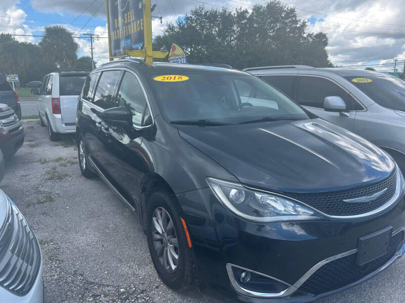 2018 Chrysler Pacifica Touring L