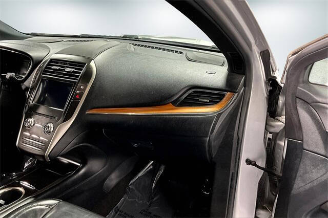 2019 Lincoln MKC Select