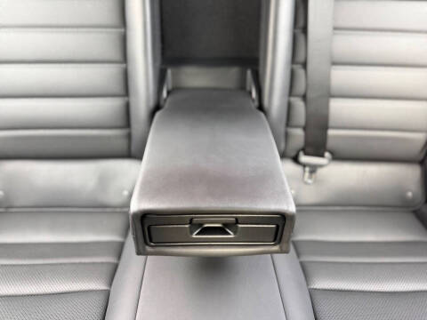2017 Lexus IS 200t