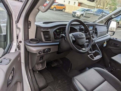 2024 Ford Transit 250