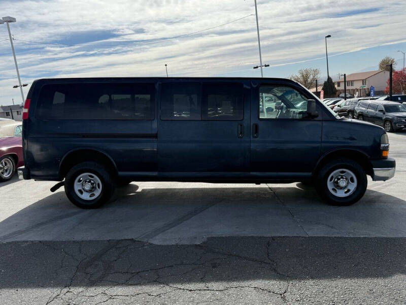 2010 Chevrolet Express LT 3500