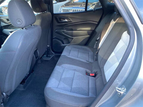 2025 Chevrolet Trax RS