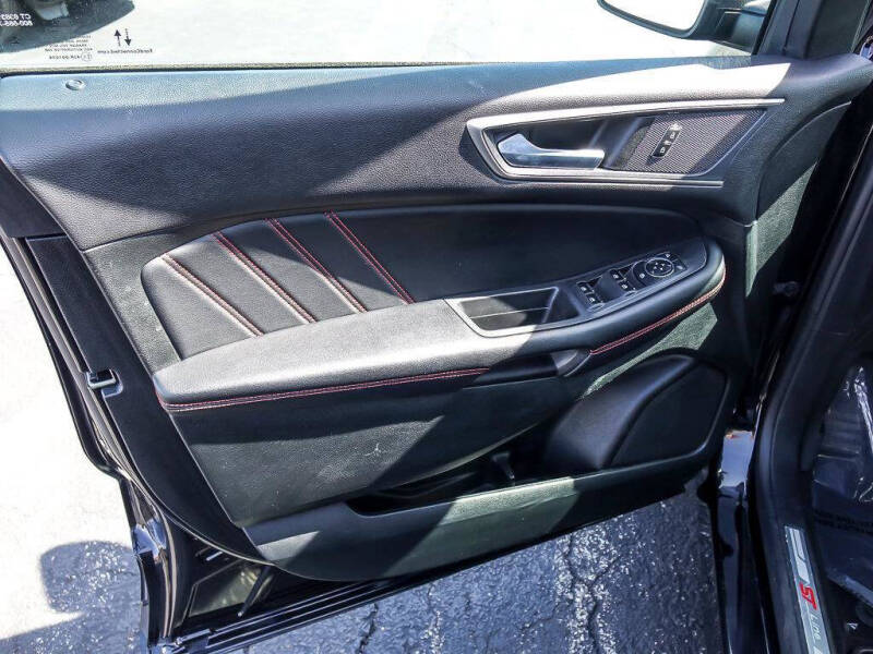 2023 Ford Edge ST-Line
