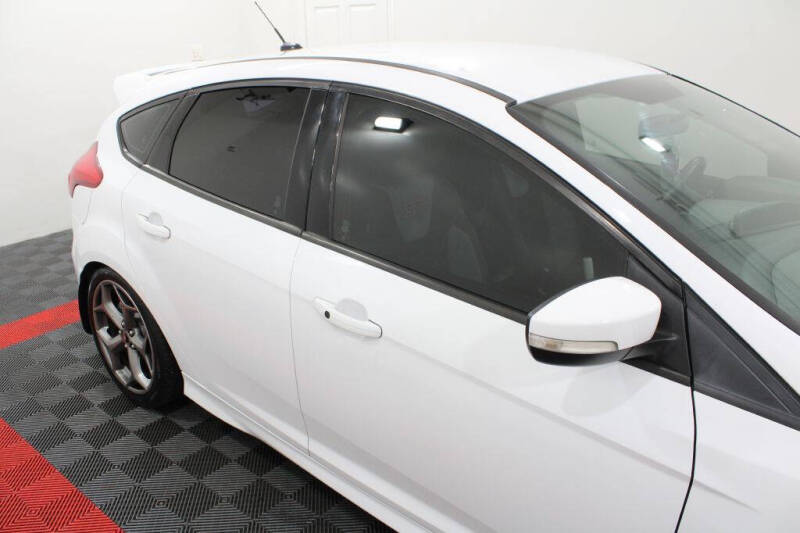 2018 Ford Focus ST