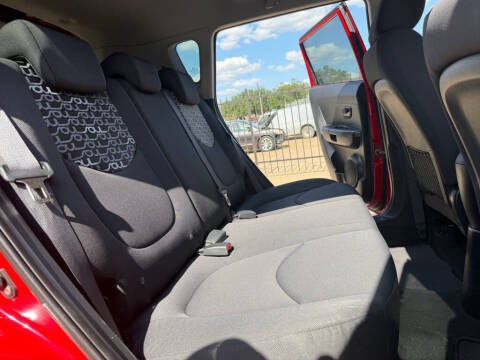 2010 Kia Soul +