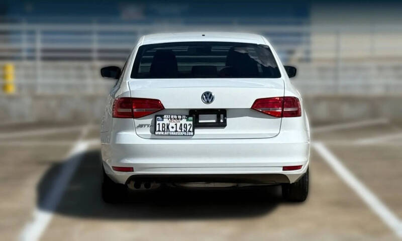 2015 Volkswagen Jetta