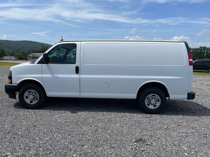 2018 Chevrolet Express 2500