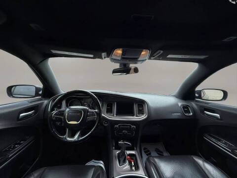 2019 Dodge Charger SXT