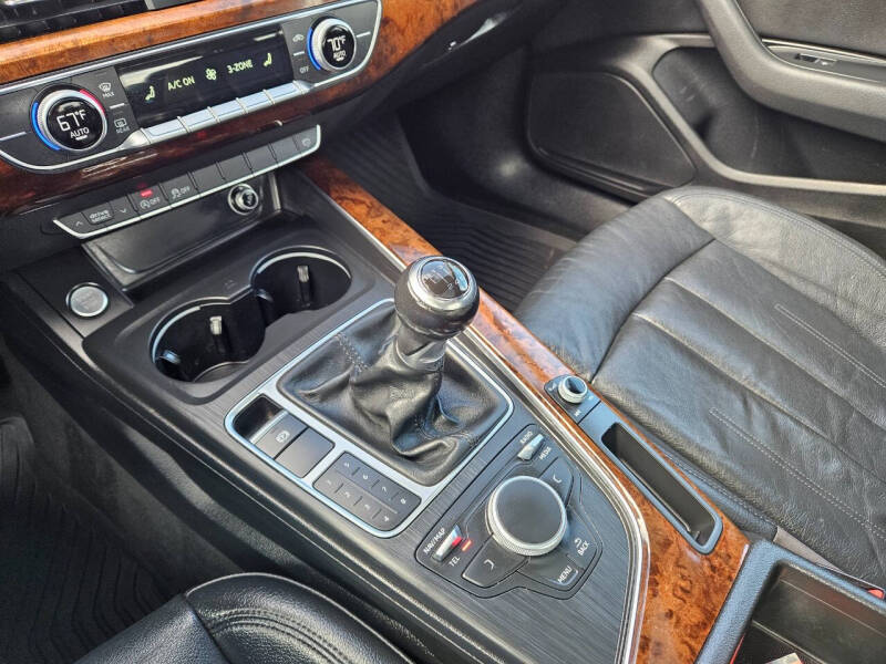 2017 Audi A4 2.0T quattro Premium