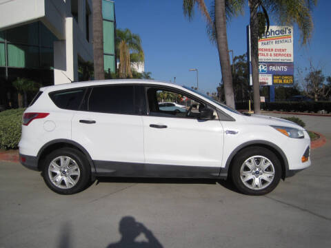 2016 Ford Escape S