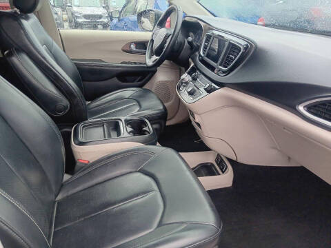 2021 Chrysler Voyager LXi