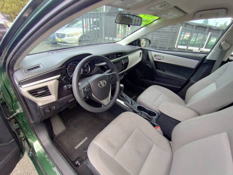 2016 Toyota Corolla LE