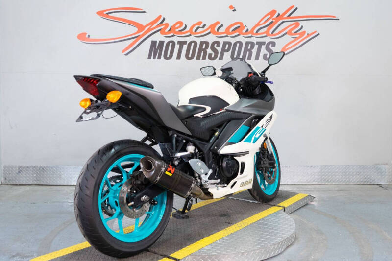 2024 Yamaha YZF-R3
