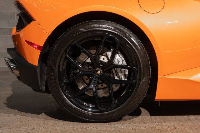 2019 Lamborghini Huracan LP 580-2 Spyder