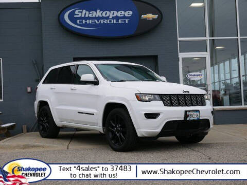 2018 Jeep Grand Cherokee for sale at SHAKOPEE CHEVROLET in Shakopee MN
