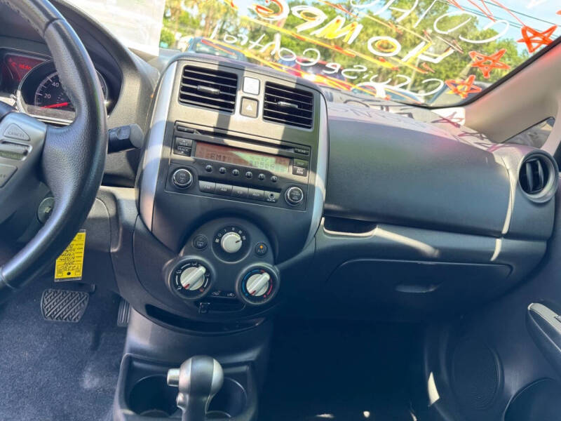 2014 Nissan Versa Note SV