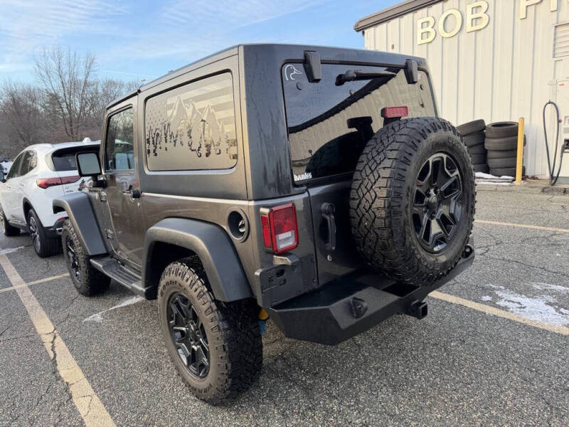 2017 Jeep Wrangler Willys Wheeler