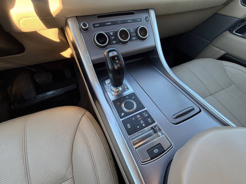 2017 Land Rover Range Rover Sport HSE