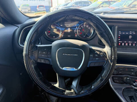 2017 Dodge Challenger R/T