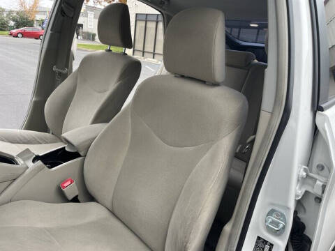 2011 Toyota Prius Three