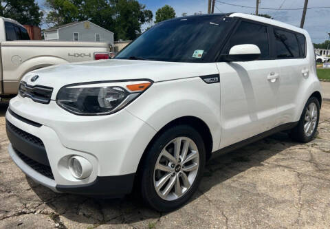 2019 Kia Soul +