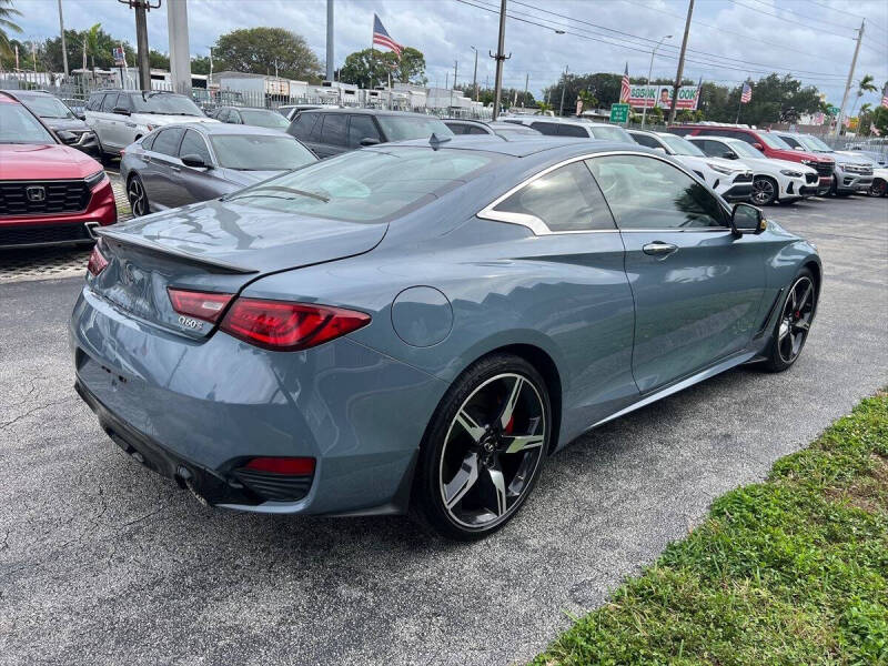 2021 Infiniti Q60 Red Sport 400
