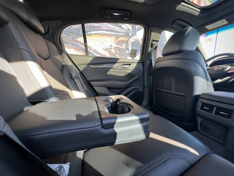 2022 Cadillac CT5 Sport