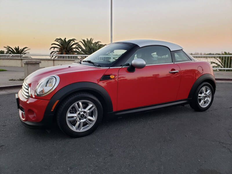 2012 MINI Cooper Coupe for sale at ALI'S AUTO GALLERY LLC in Sacramento CA