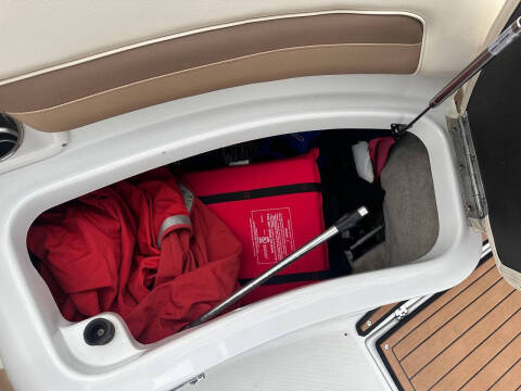 2013 Crownline E260 XS
